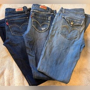 3 Pair of Juniors Levi’s 524 Too Superlow Jeans size 5/27